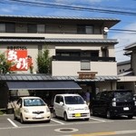 店の外観　相変わらずの人気ぶり　※2012年9月