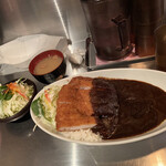 レッドロック - 2021年3月。＋100円でサラダと味噌汁付けました。