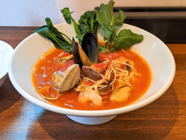 らぁ麺 十六 - 遠州病院/ラーメン | 食べログ