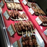 焼鳥 源兵衛 - 陳列台