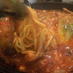 中華酒膳 幸龍 - （2012/8月）「ツァンラー焼きそば」の麺