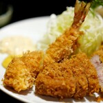 特ロース2200円に海老フライ600円