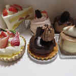 スイーツ工房 カヤノ - お土産ケーキ