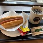 タリーズコーヒー - モーニングセットのホットドッグと今日のコーヒー（T）