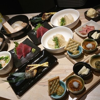 府中日本酒スタンド Bachiya バチヤ 府中 日本酒バー ネット予約可 食べログ