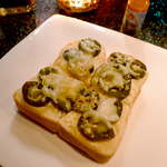 スモーレスト・バー  - ハラペーニョトースト。結構きますよ～