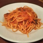 OSTERIA il FUOCO - 鰯のトマトソース