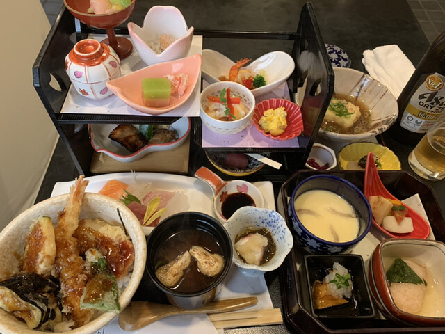 和食の美波 蒲郡 魚介料理 海鮮料理 食べログ