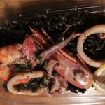 洋惣菜 亀洋 - 海鮮もたっぷり✨✨