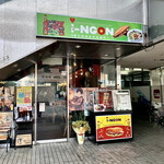 I-NGON - 店舗外観。ちょっと入りにくいかも…