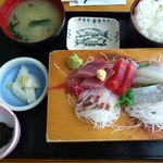 Manaduru Sakanaza - 港定食￥1500