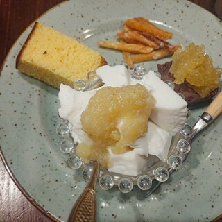 喫煙可 四谷三丁目駅でおすすめのカフェをご紹介 食べログ 喫煙可 四谷三丁目駅でおすすめのカフェをご紹介 食べログ