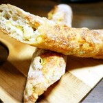 ル・プチメック - オリーブとチーズのバゲット