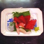 さしみ処 鮮海 - 葛山･さしみ処 鮮海(せんみ:生鮮たかだ)刺身定食の刺身[ミサワホームセラミック静岡支店裾野市御宿定期借地権分譲編]