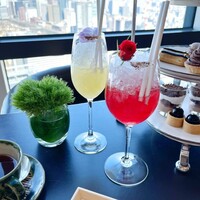 ザ タヴァン グリル＆ラウンジ - 