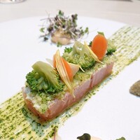 ルアン 佐原商家町ホテル NIPPONIA - 前菜→サーモンのプレッセ 春の菜園仕立て 発酵レモンのコンディマン