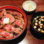 赤坂 津つ井 - ビフテキ丼 2900円