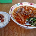 中華そば 鶴亀 - ライス@150＆中華そば@700