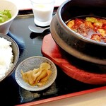 Tokushima Maboya Zen - ランチ麻婆豆腐セット(紅)