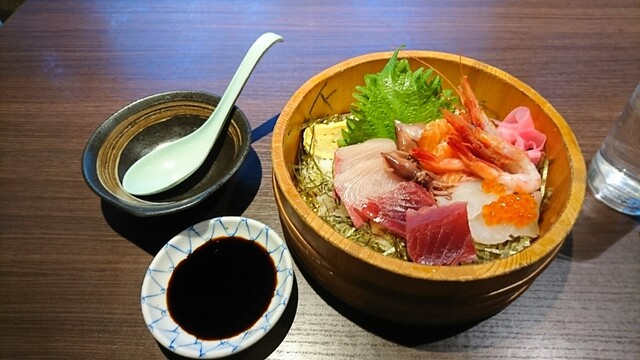 和ダイニング海鮮炭火焼 浜うさぎ 網干 居酒屋 ネット予約可 食べログ