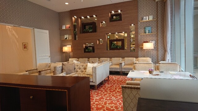 アニヴェルセルカフェ Anniversaire Cafe みなとみらい カフェ ネット予約可 食べログ