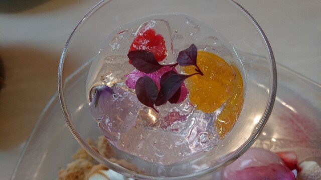 アニヴェルセルカフェ Anniversaire Cafe みなとみらい カフェ ネット予約可 食べログ