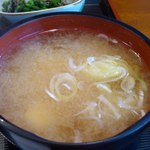 Maruyoshi - 味噌汁が…