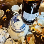 富田屋 - 瓶ビールはアサヒスーパードライの大瓶