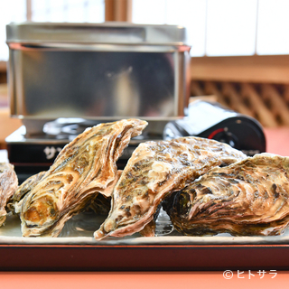 Hakodate Asaichi Sakae Ya Shokudou - 新鮮牡蠣を思うがままに『活牡蠣のガンガン焼き食べ放題100分』たらこ・明太子も食べ放題