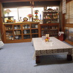 富サン - 家庭的な座敷