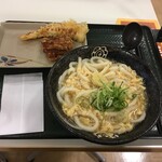 하나마루 우동 이온 사쿠다이라점