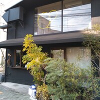 O2 - 外観