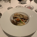 ル・マノアール・ダスティン - 