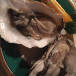 ツヴァイ ヘルツェン - 牡蠣