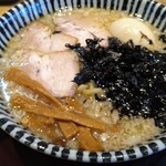 らぁ麺 おかむら - ビジュアルも本格的です。