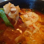 グル グル シロヘビ ヌードル - 