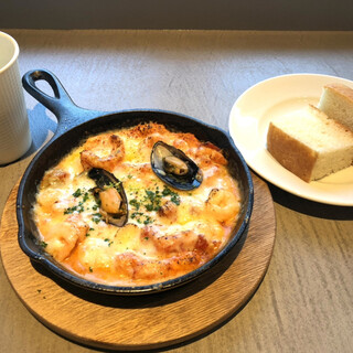 トラストタワーのイタリアン By てっぷさん Pizzeria Lavarock 仙台 ピッツェリア ラヴァロック 仙台 あおば通 ピザ 食べログ