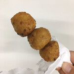 ファミリーマート - 料理写真:相変わらず美味しい  鶏つくね串