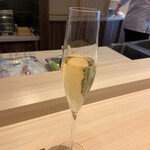 赤坂 渡なべ - シャンパン