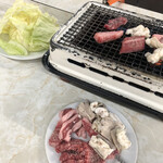 とんちゃん - 山飯食べずに我慢しました。