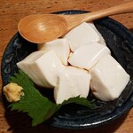 Painu Nirai Kanai - ジーマミー豆腐（660円）