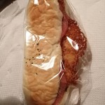 丸十パン - カリカリチーズのパニーニ