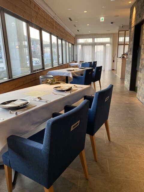 横並びのカップルシート