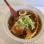 マルエス食堂 - しょうゆ(700円)です。