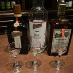 バー キュラソー - 