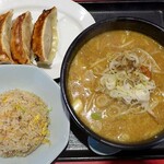 珍来 - 小さいみそラーメンセット