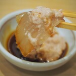 Kikusuizushi - カワハギ 肝醤油