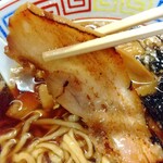 づゅる麺 池田 - 豚バラチャーシューリフト