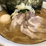 横浜家系ラーメン 黒帯 - 
