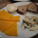 フォーハーツカフェ - チーズ三種